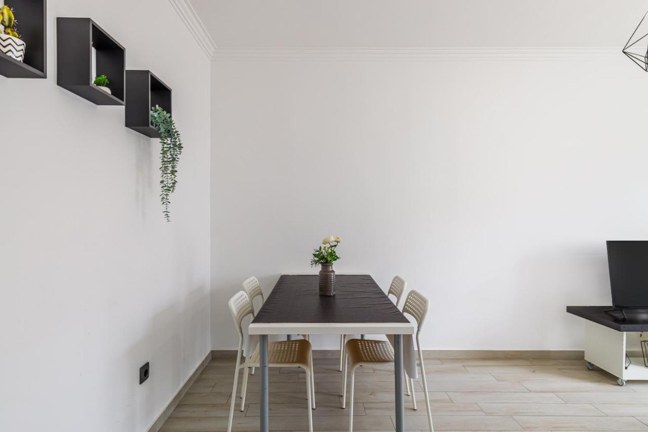 Sleeptubal Moderne Accommodatie Alhos Vedros Exterior photo